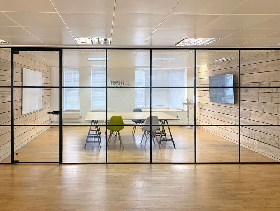 Commercial Glass Partitioning