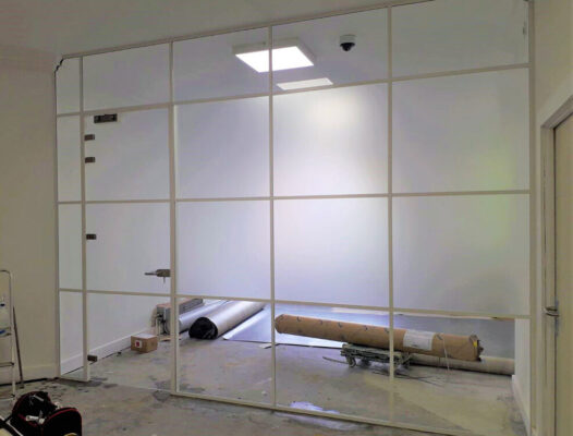 Glass-Partitioning-For-Care-Homes