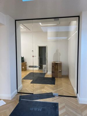 Glass-Partitioning-Installation-1