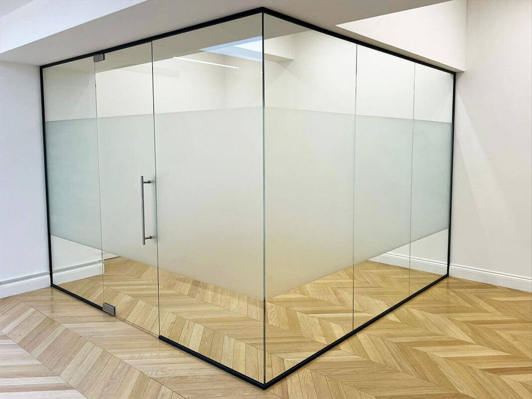 Experience Elegance with Frameless Glass