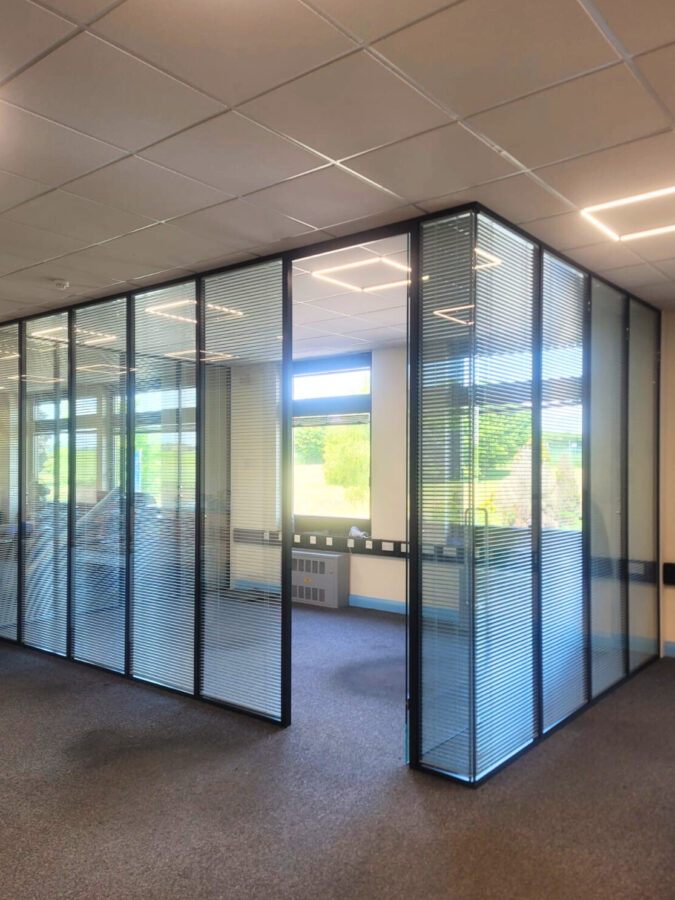glass partitions with blinds